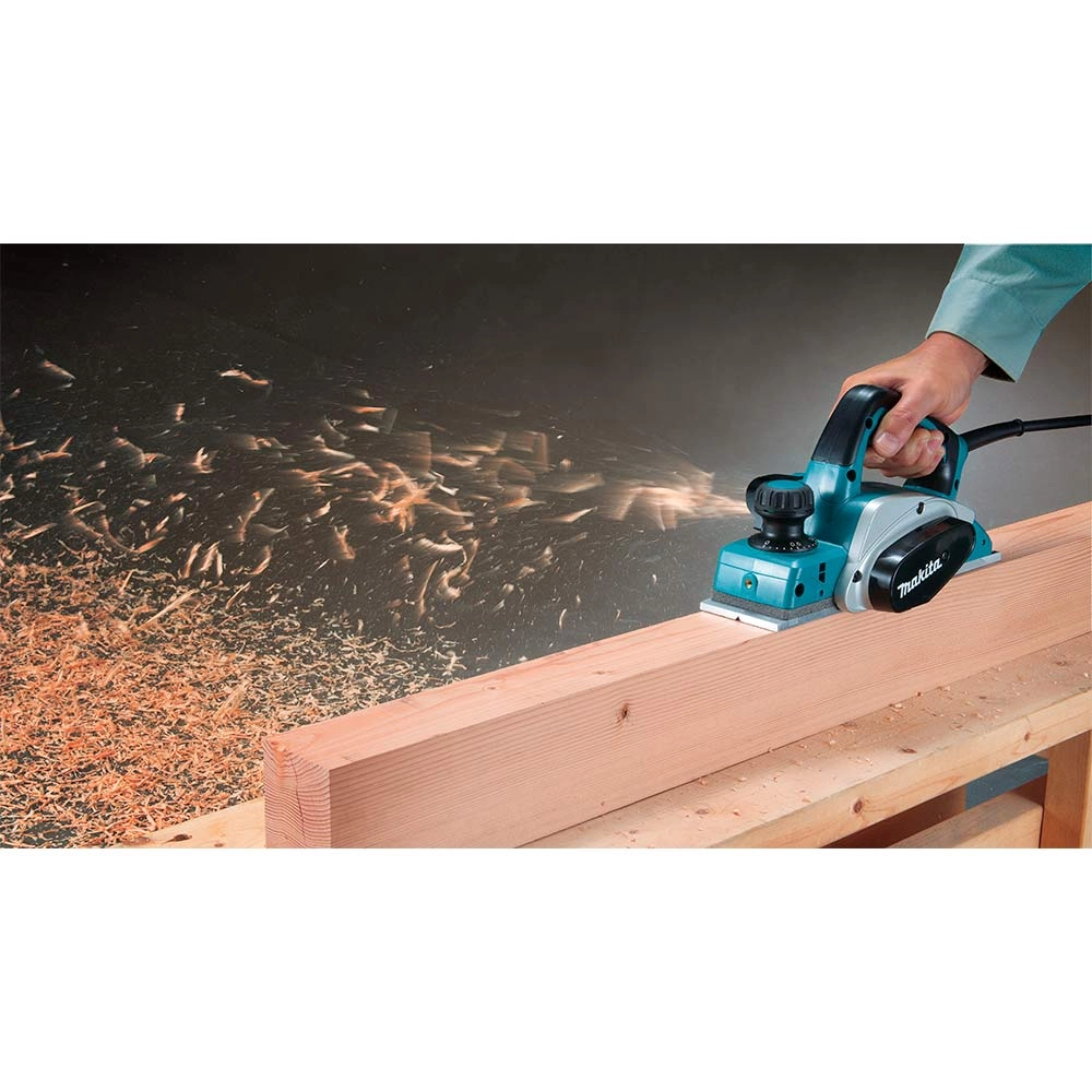 Plaina Elétrica Profissional 82mm 620W KP0800 Makita