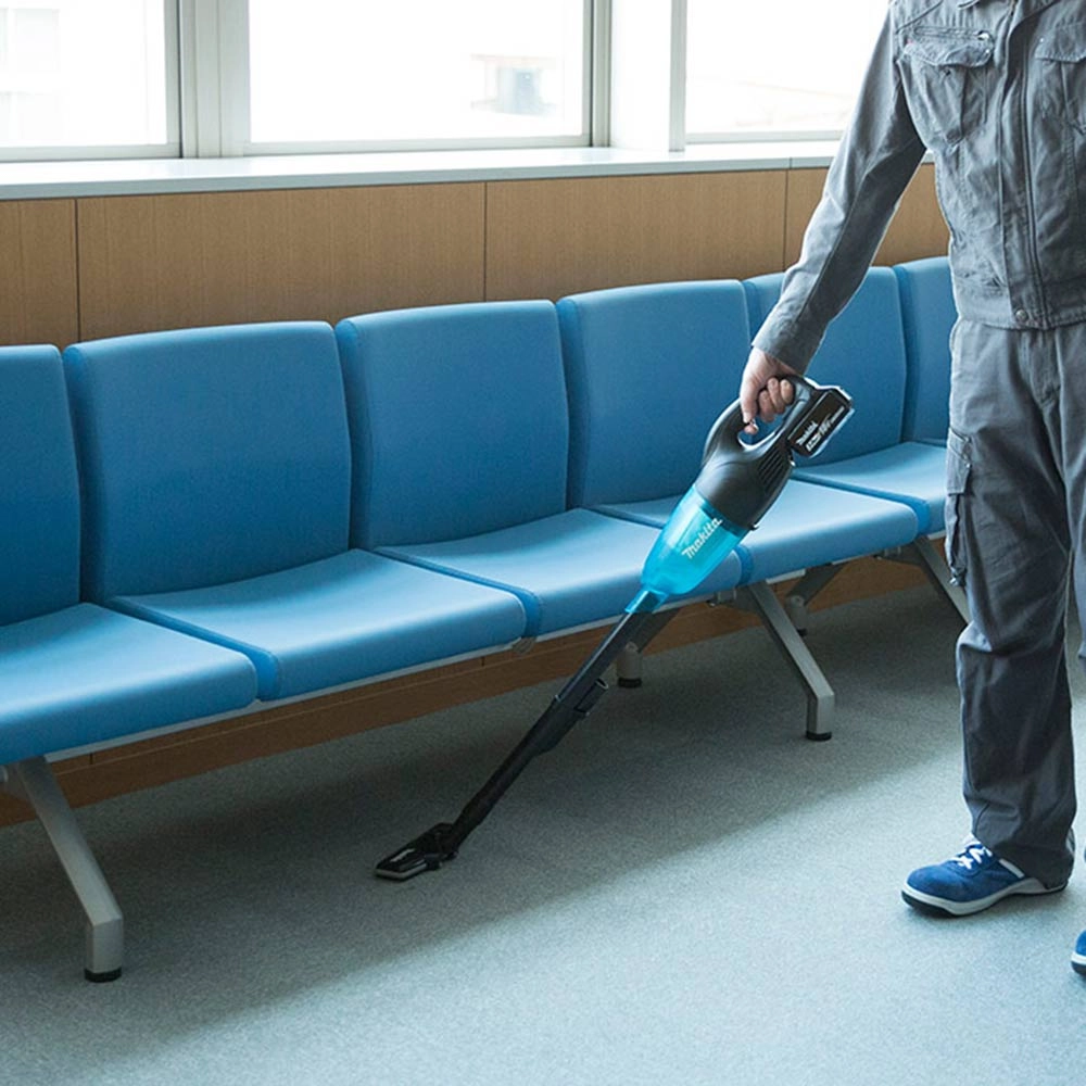 Aspirador de Pó á Bateria Íons de Lítio 3AH 18V DCL180ZBP Makita