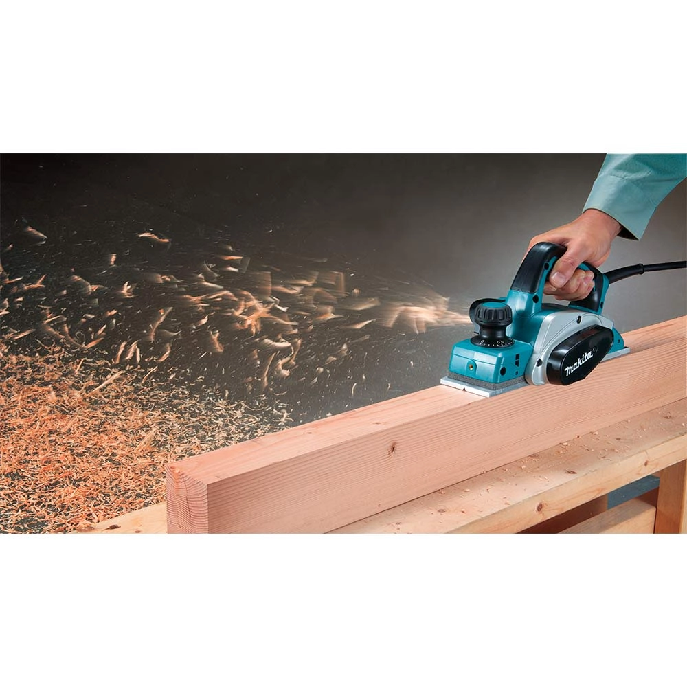Plaina Elétrica Profissional 82mm 620W KP0800 Makita